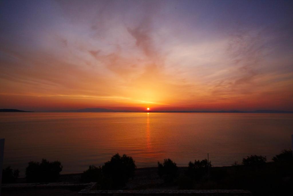 Vokaria Amarandos Sea View Apartments חדר תמונה